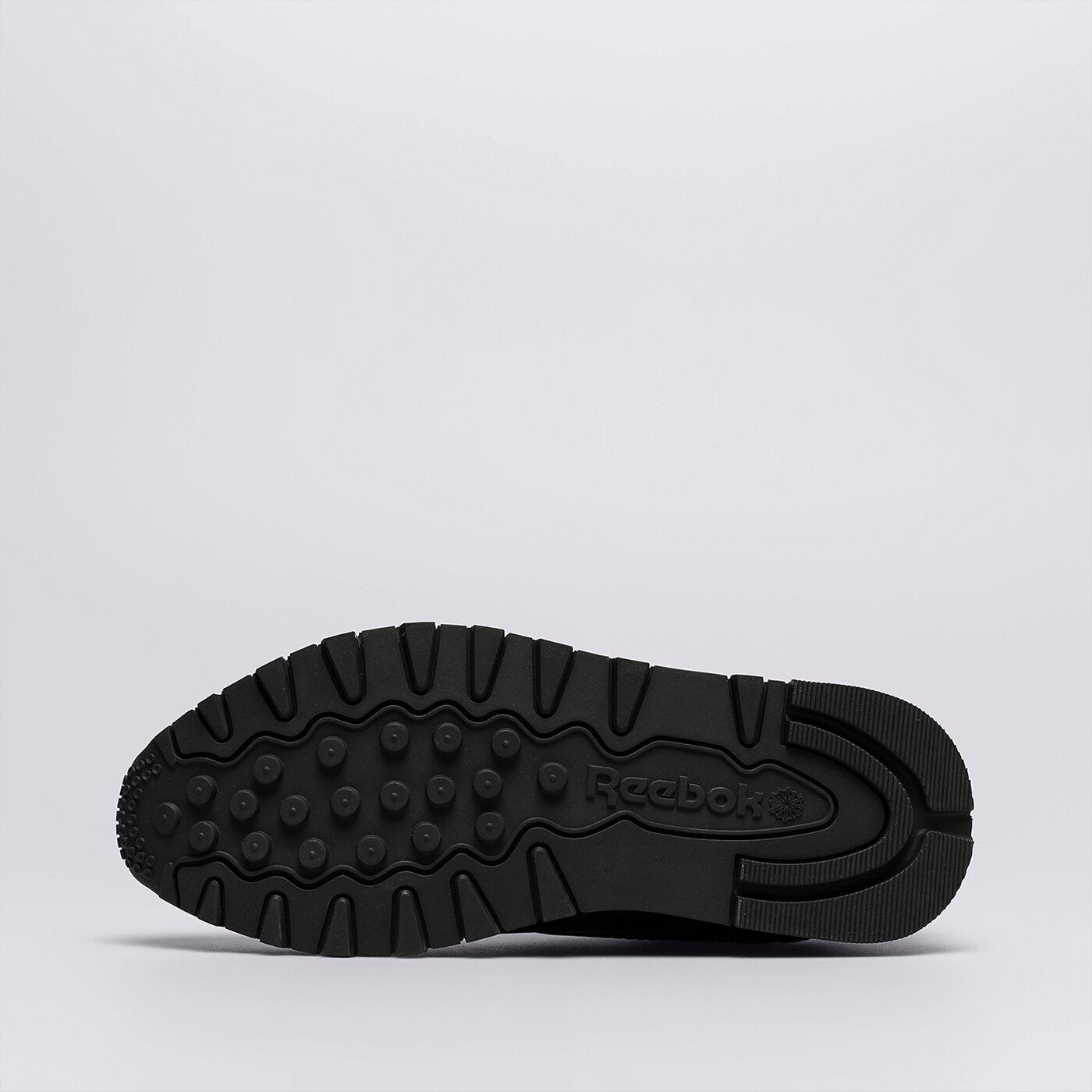 Дамски маратонки REEBOK CLASSIC LEATHER 100008497 цвят черен