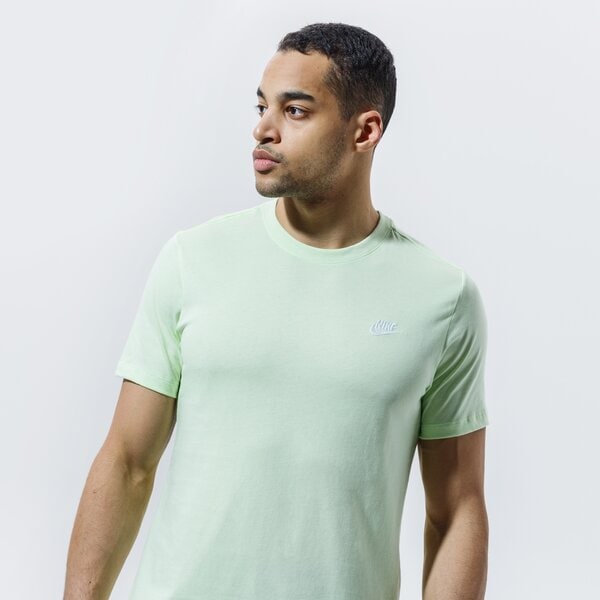 Мъжка тениска NIKE ТЕНИСКА SPORTSWEAR CLUB ar4997-383 цвят зелен