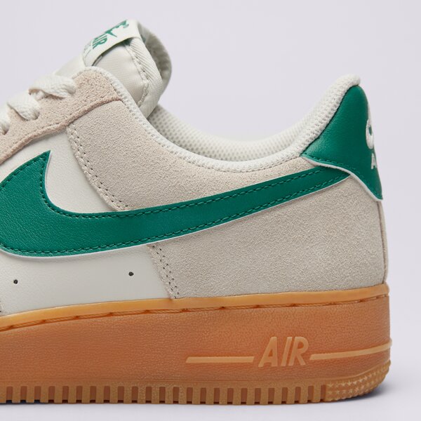 Мъжки маратонки NIKE AIR FORCE 1 '07 LV8 fq8714-001 цвят бежов