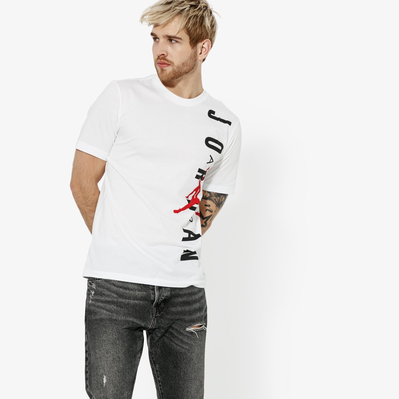 Мъжка тениска JORDAN ТЕНИСКА SS M JSW TEE HBR VERTICAL JRDN bv0086-100 цвят бял