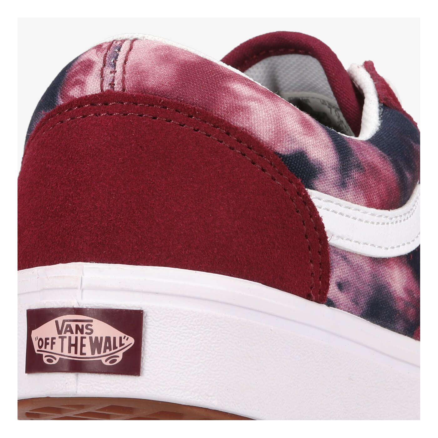 Дамски маратонки VANS UA COMFYCUSH OLD SKOOL vn0a5dyc9jz1 цвят многоцветен