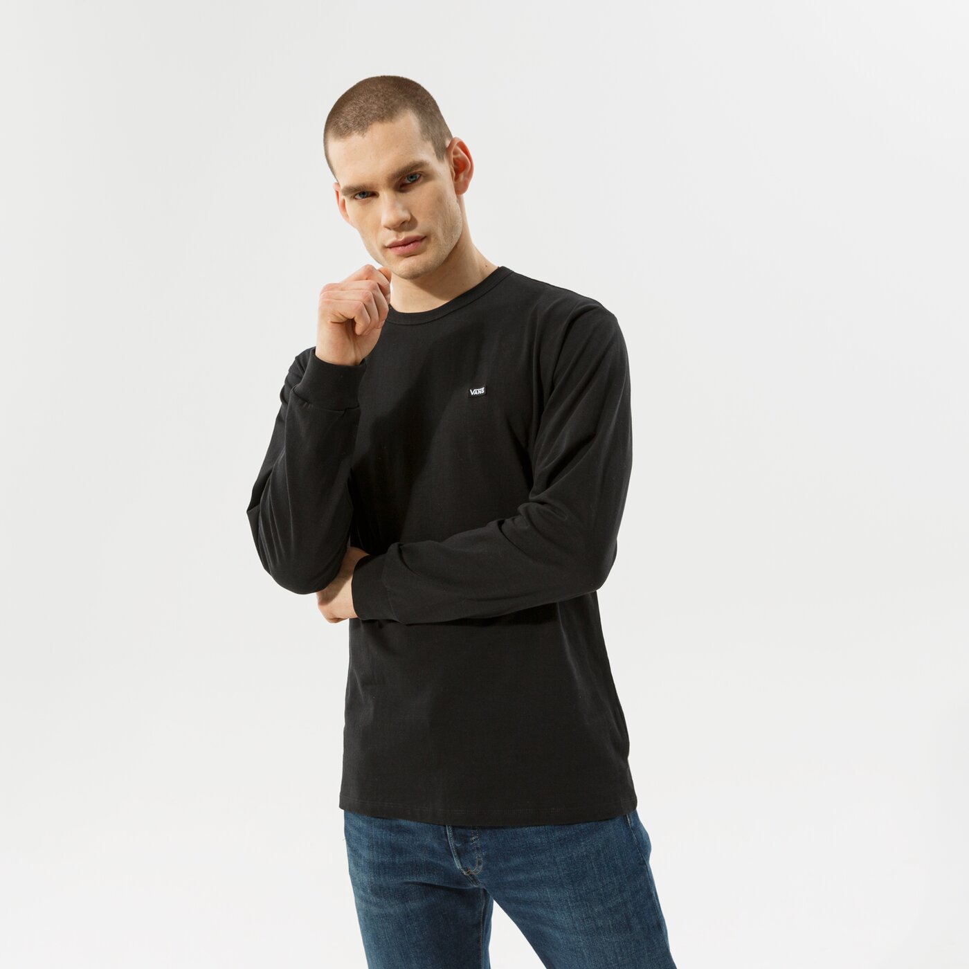 Мъжка тениска VANS ТЕНИСКА MN OFF THE WALL CLASSIC LS vn0a4turblk1 цвят черен