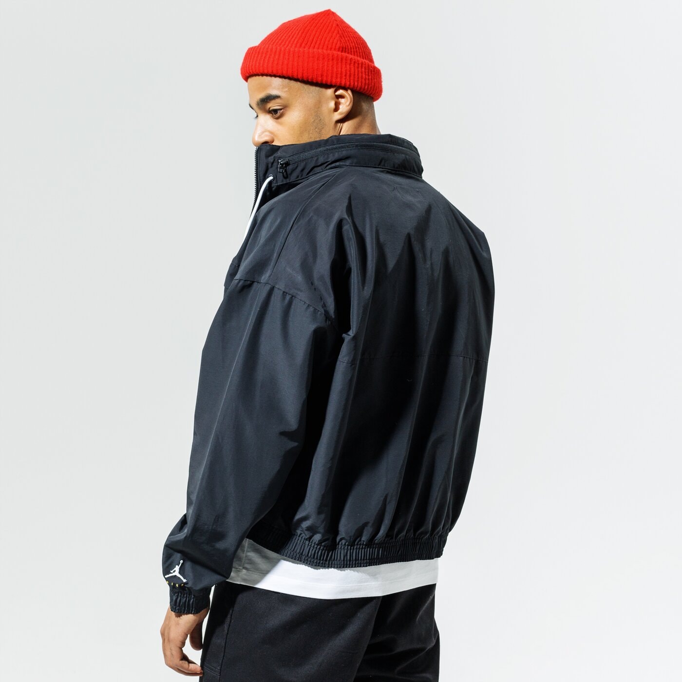 Мъжко преходно яке JORDAN ЯКЕ M J JMPMN WINDBREAKER da7172-010 цвят черен