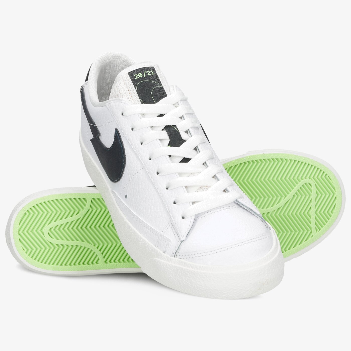 Мъжки маратонки NIKE BLAZER LOW '77 dj6895-100 цвят бял