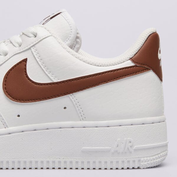 Дамски маратонки NIKE W AIR FORCE 1 '07 NEXT NATURE dc9486-115 цвят бял