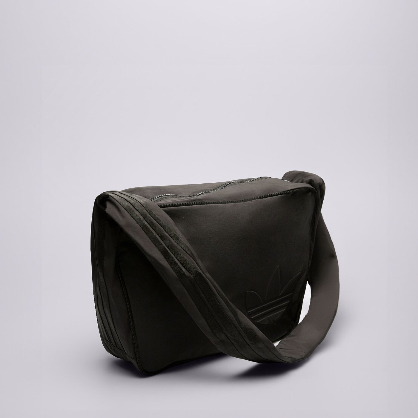 Дамски сак ADIDAS ЧАНТА BOWLING BAG CB jc6082 цвят черен