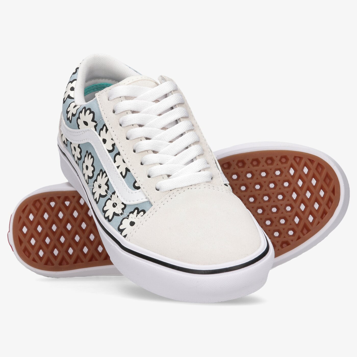 Дамски маратонки VANS UA COMFYCUSH OLD SKOOL vn0a5dyc9kr1 цвят бял