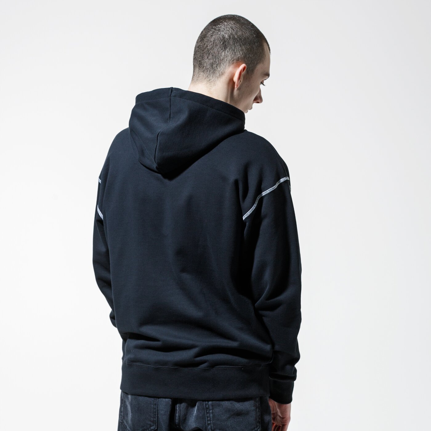 Мъжки суичър PUMA СУИТЧЪР С КАЧУЛКА RECHECK PACK GRAPHIC HOODIE 59788601 цвят черен