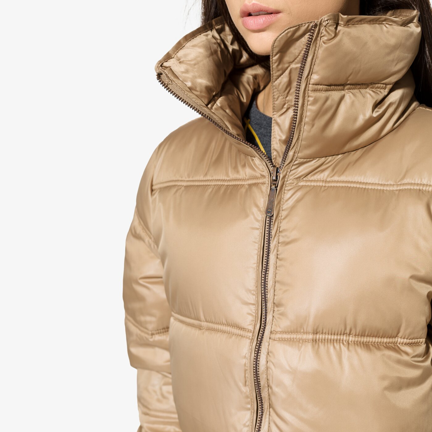 Дамско зимно яке CONFRONT ЯКЕ PEGGY cfv37kud01001 цвят бежов