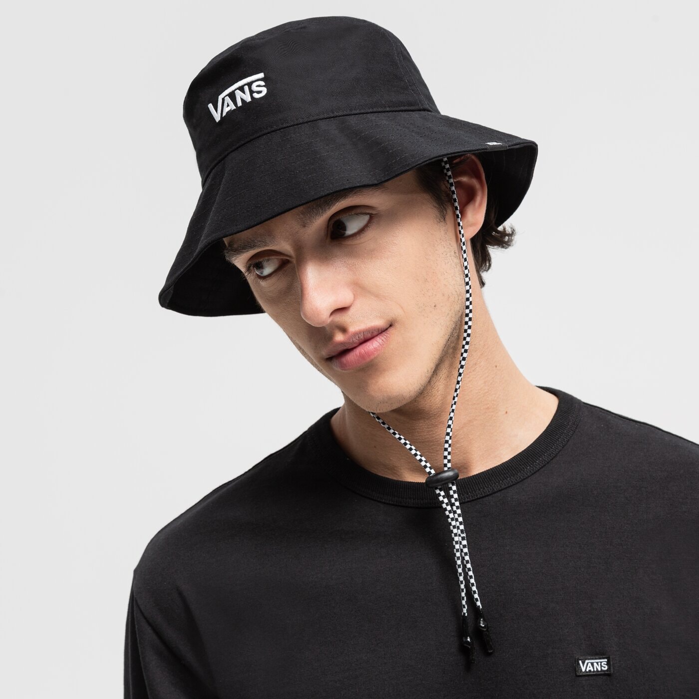  VANS ИДИОТКА WM LEVEL UP ИДИОТКИ vn0a5grgy281 цвят черен