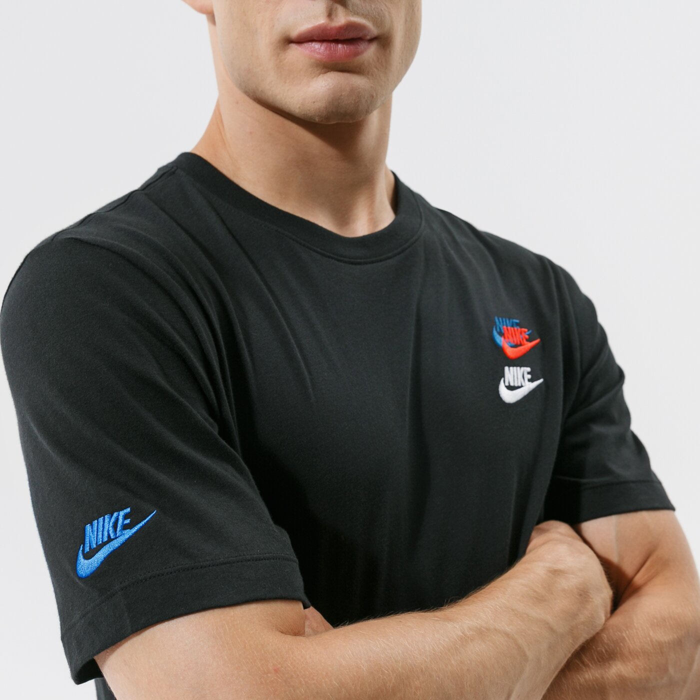 Мъжка тениска NIKE ТЕНИСКА M NSW TEE CLUB ESSENTIALS dj1568-010 цвят черен