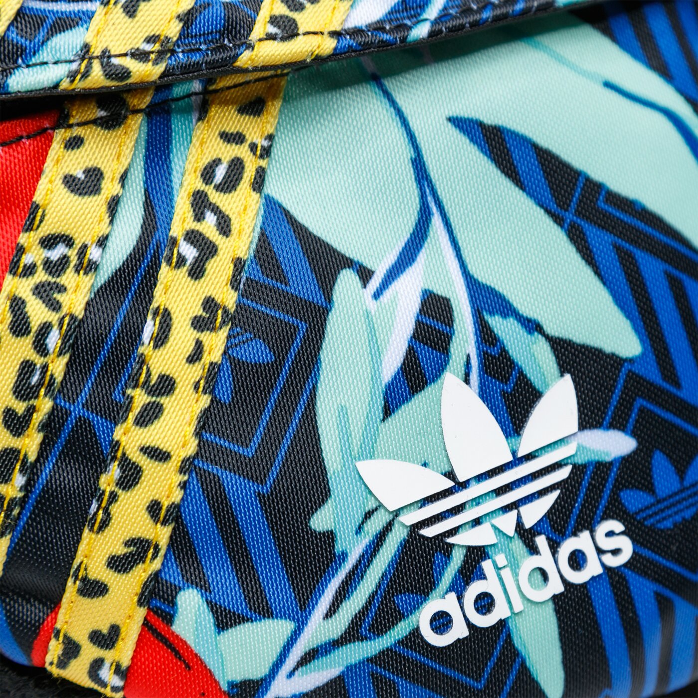 Дамска чанта за кръст ADIDAS ЧАНТА ЗА КРЪСТ WAISTBAG gn2132 цвят многоцветен