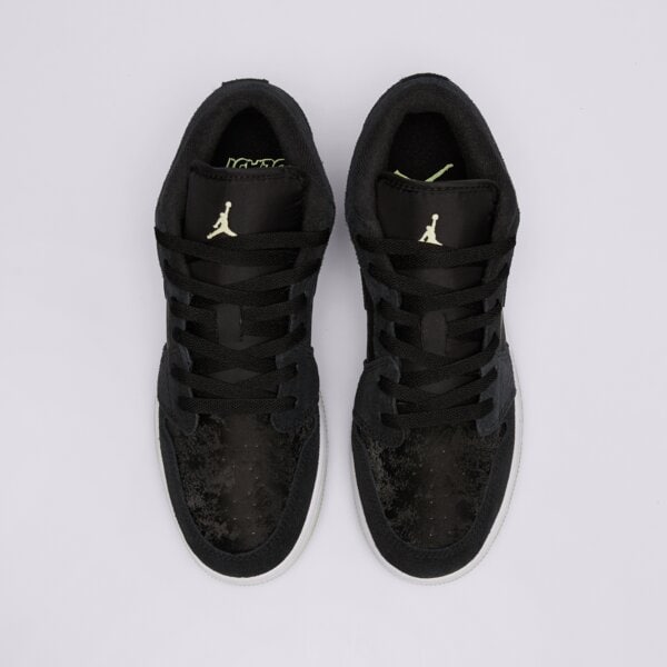 Детски маратонки AIR JORDAN 1 LOW  hv4775-001 цвят черен
