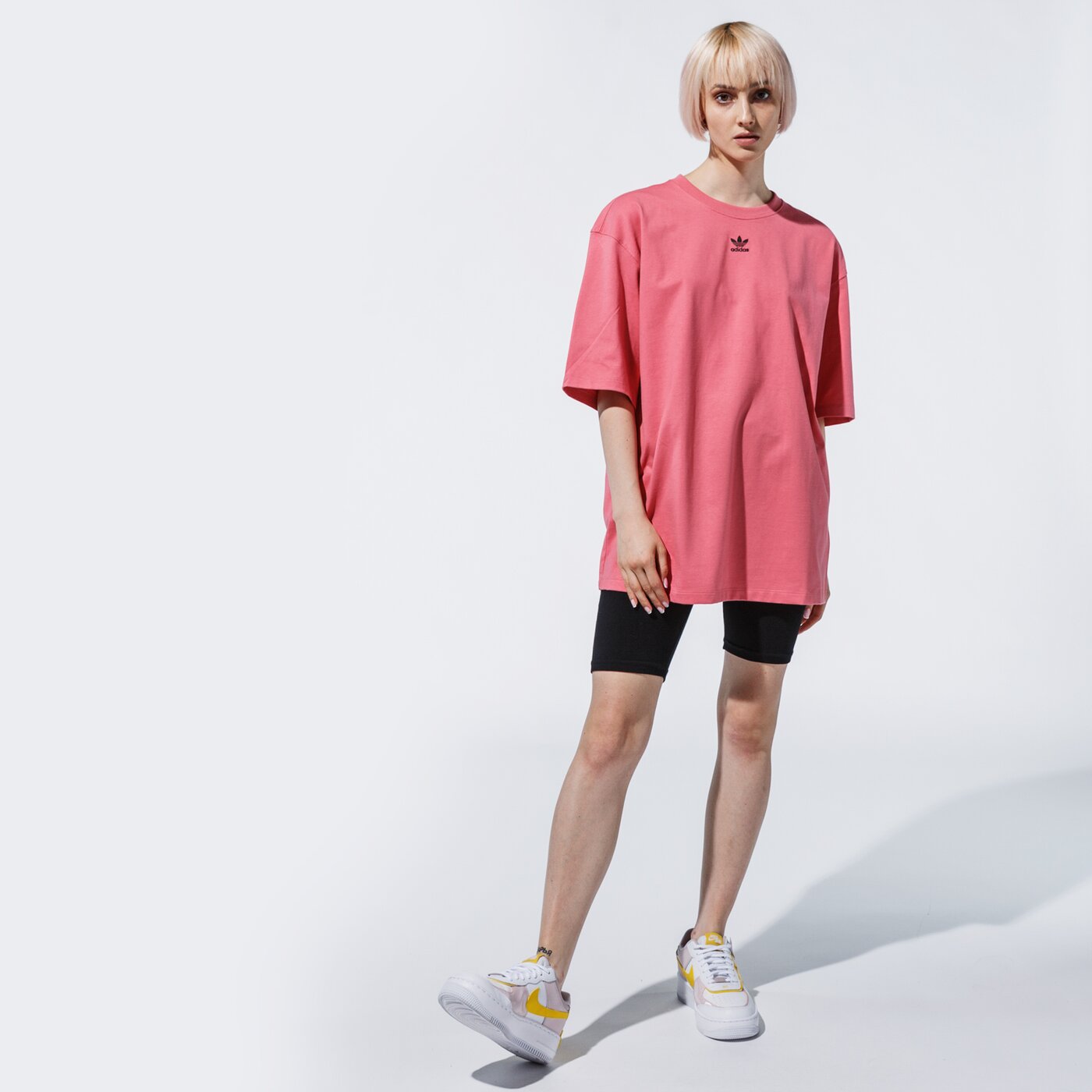 Дамска тениска ADIDAS ТЕНИСКА TEE h13877 цвят розов