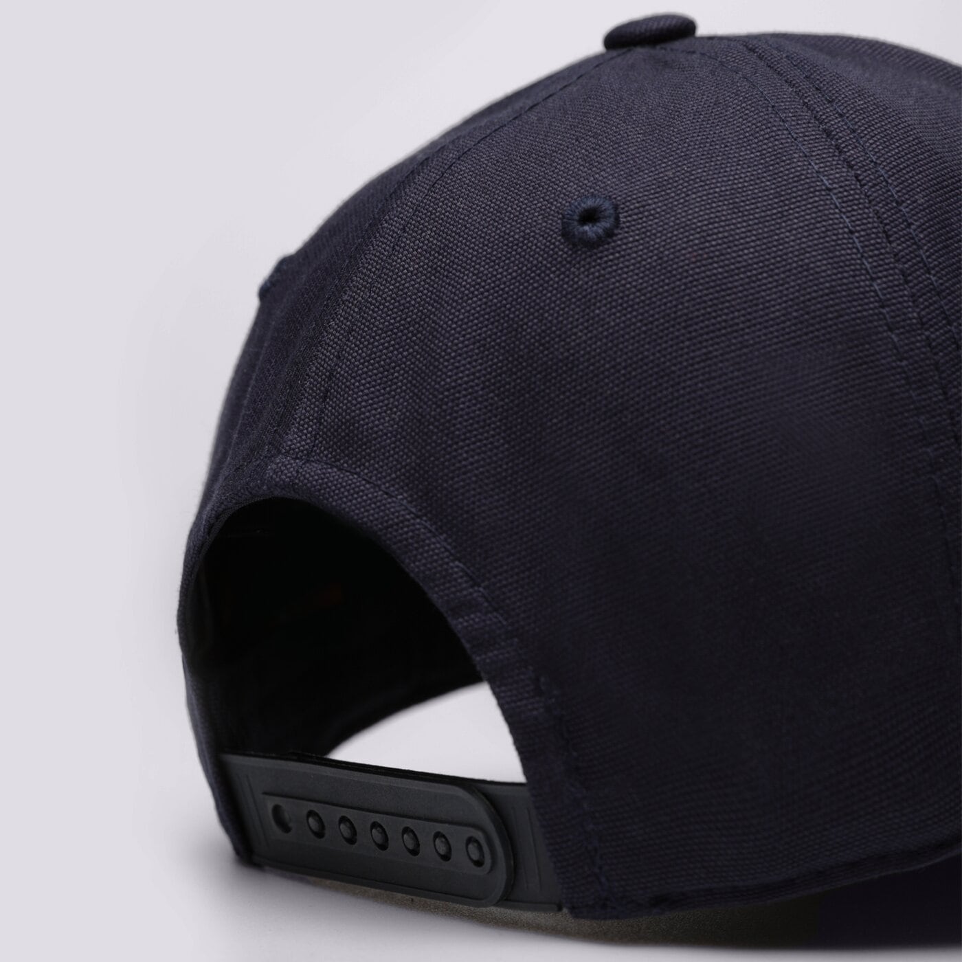 Мъжка шапка с козирка CHAMPION ШАПКА BASEBALL CAP 800712bs538 цвят тъмносин