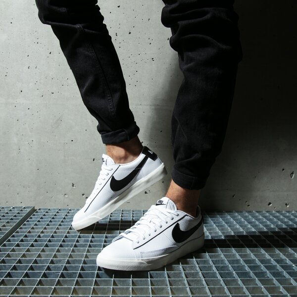 Мъжки маратонки NIKE BLAZER LOW LEATHER ci6377-101 цвят бял