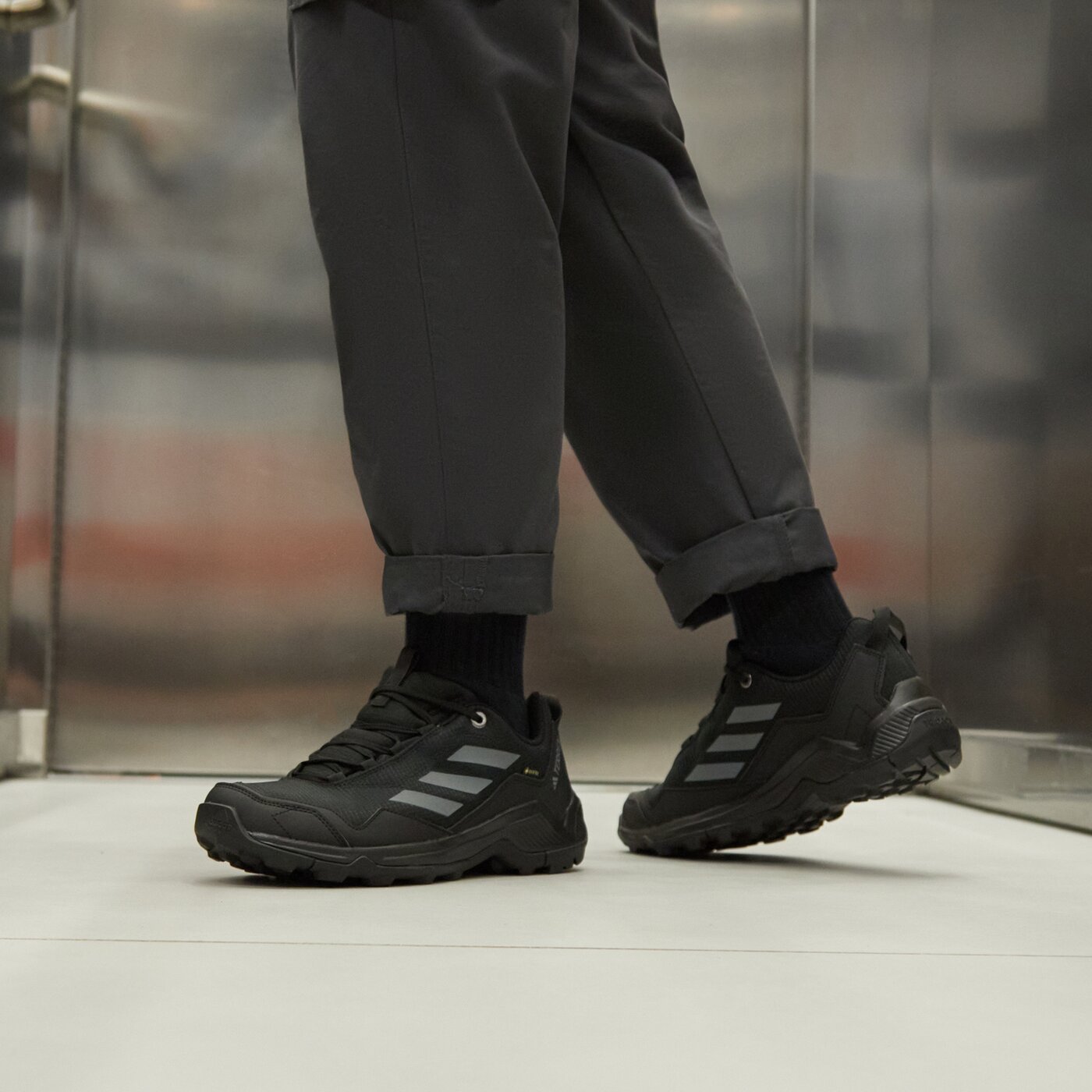 Мъжки зимни обувки ADIDAS TERREX EASTRAIL GTX id7845 цвят черен