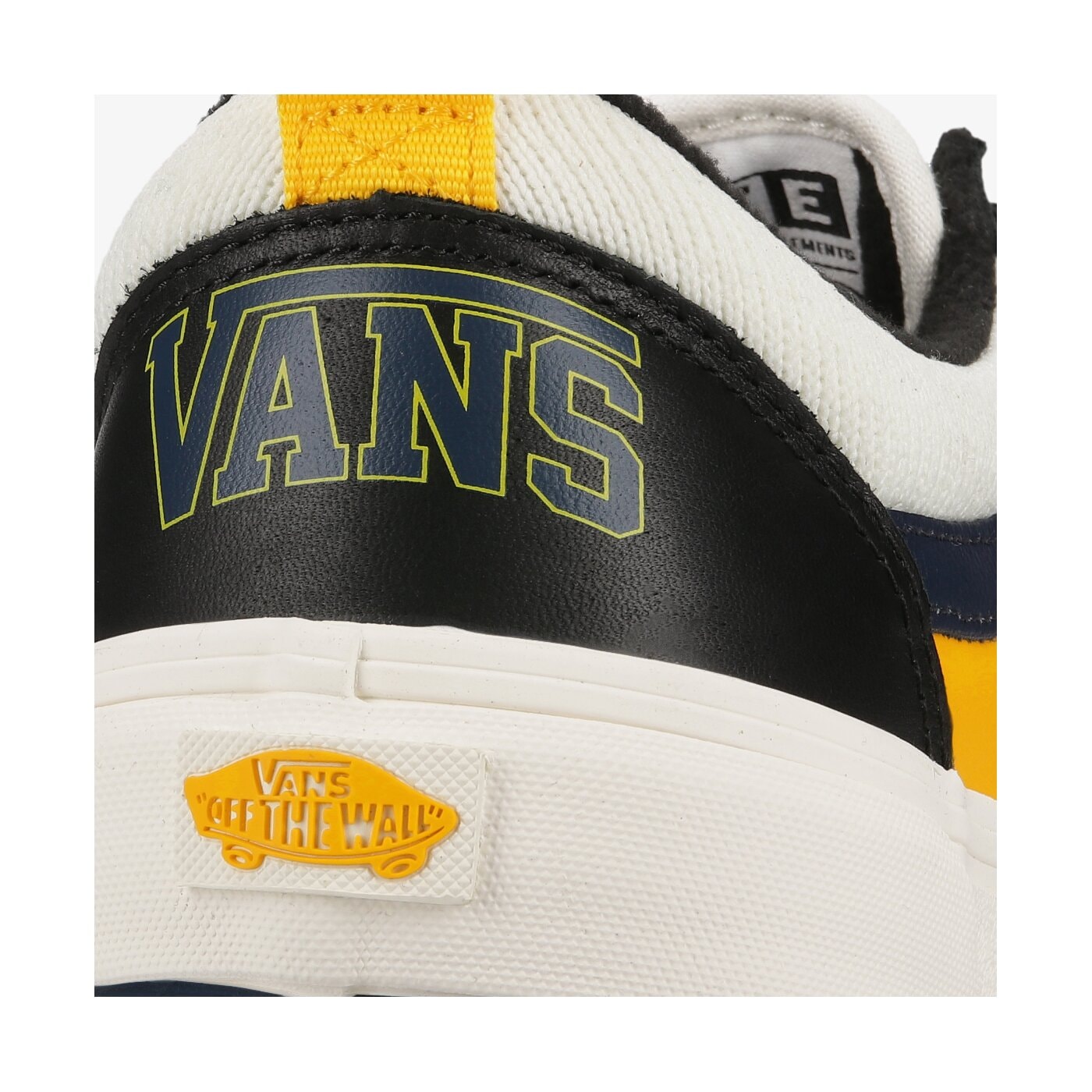 Мъжки маратонки VANS OLD SKOOL MTE-1 vn0a5i1297s1 цвят черен