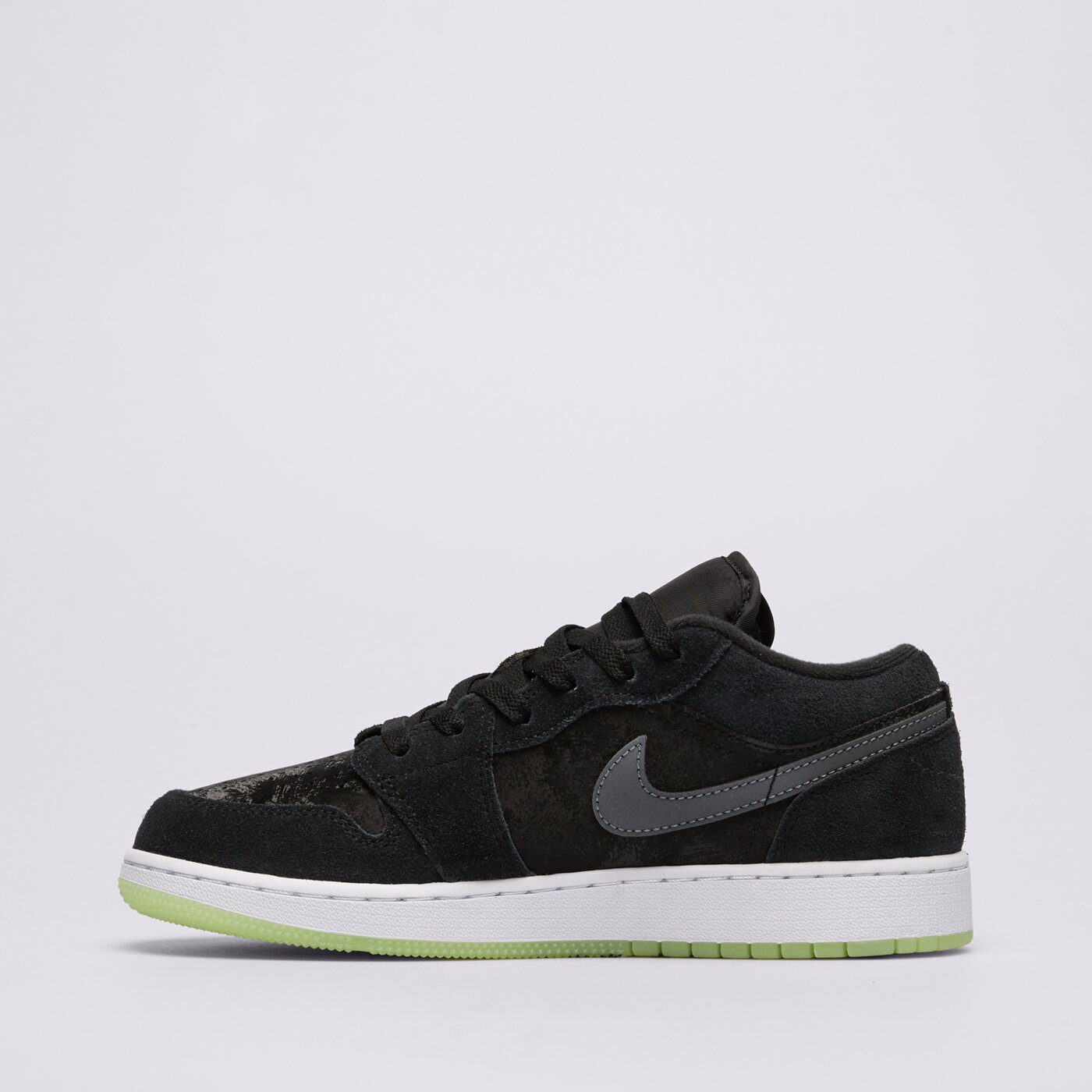 Детски маратонки AIR JORDAN 1 LOW  hv4775-001 цвят черен