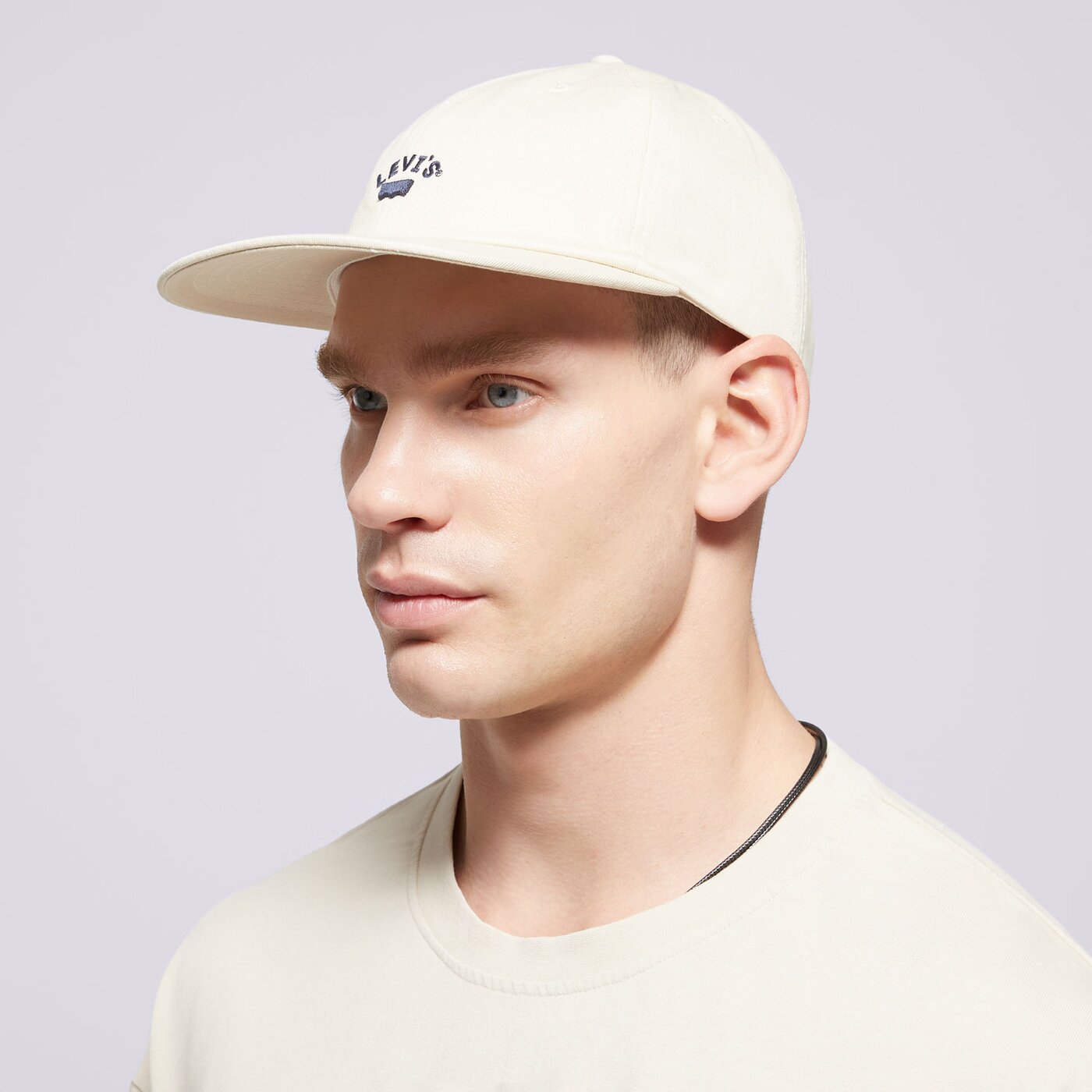 Дамска шапка с козирка LEVI'S ШАПКА LAZY GIRL LOGO CAP  000ag-0002 цвят бежов