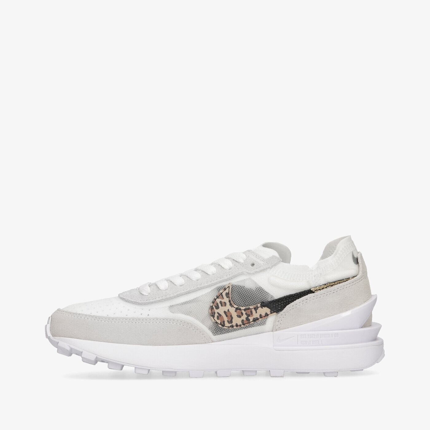 Дамски маратонки NIKE WAFFLE ONE SE dj9776-100 цвят бял