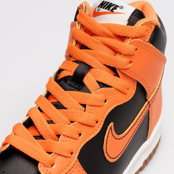 Детски маратонки NIKE DUNK HIGH  db2179-004 цвят оранжев