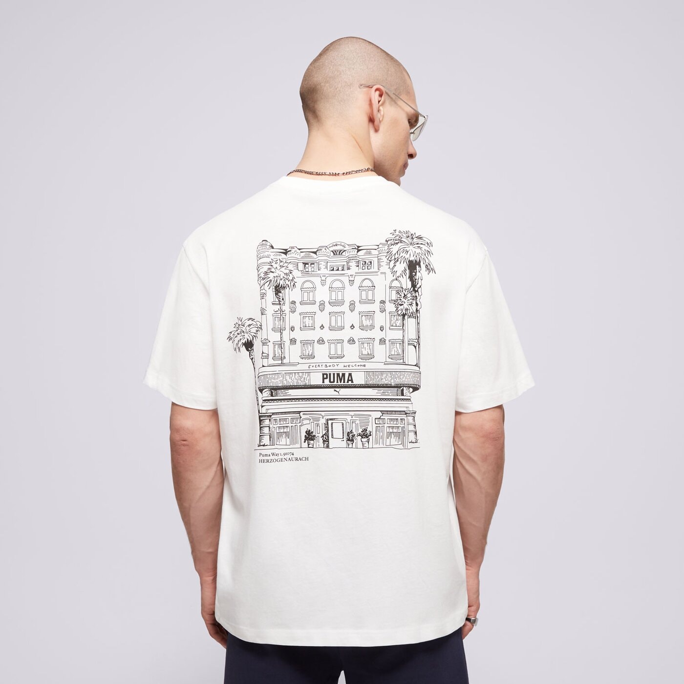 Мъжка тениска PUMA ТЕНИСКА GRAPHICS PUMA HOTEL RELAXED TEE 629636 02 цвят бял