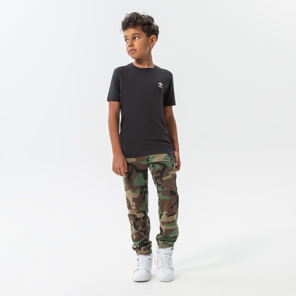 Детски панталони JORDAN ПАНТАЛОНИ ESSENTIALS CAMO PANTS BOY 95a718-e4f цвят каки