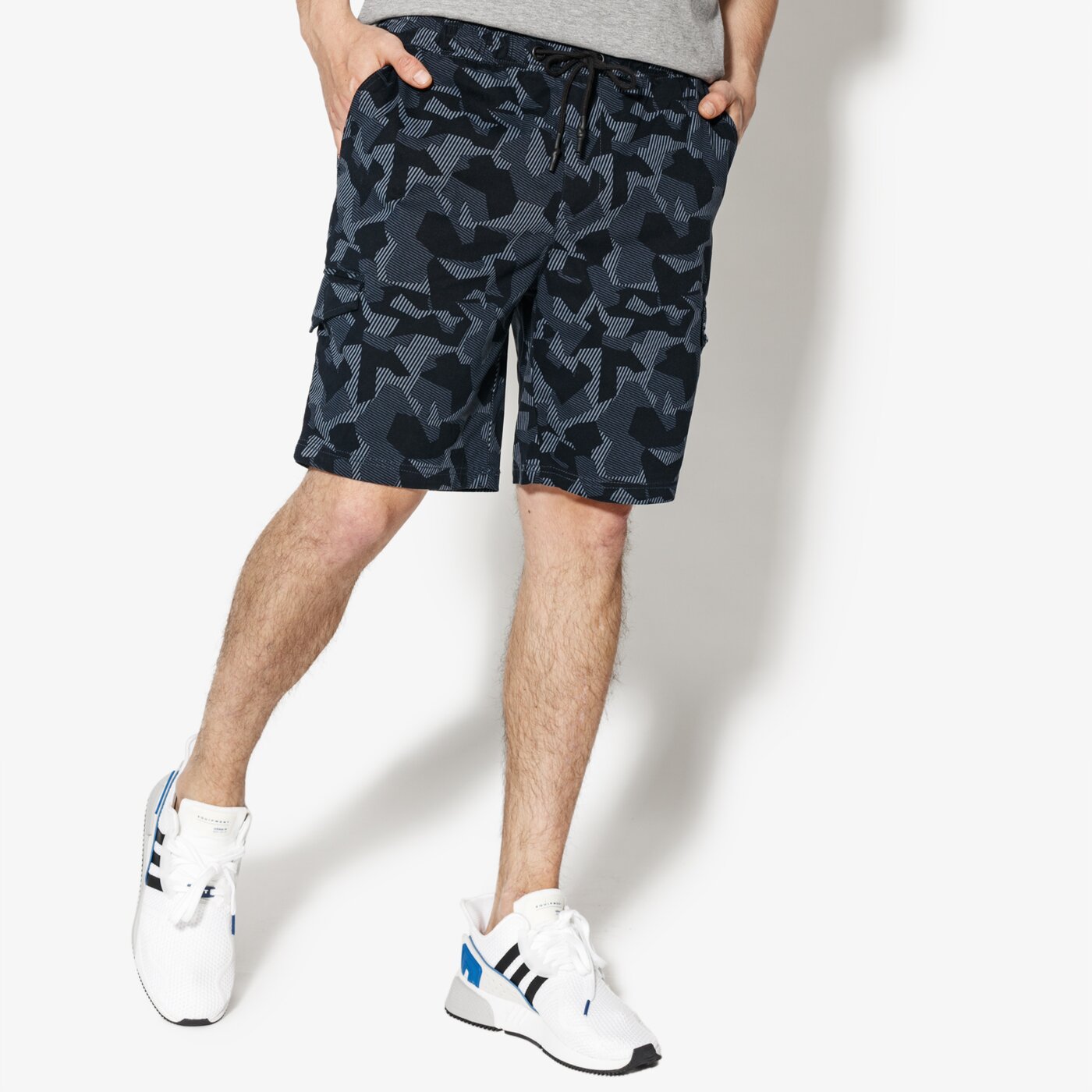 Мъжки къси панталони CONFRONT ШОРТИ MALT cf18szm22003 цвят тъмносин