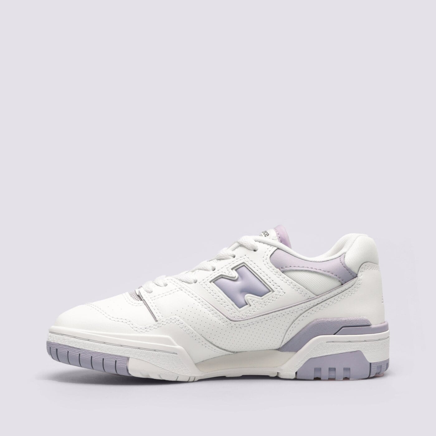 Дамски маратонки NEW BALANCE 550  bbw550bv цвят бял