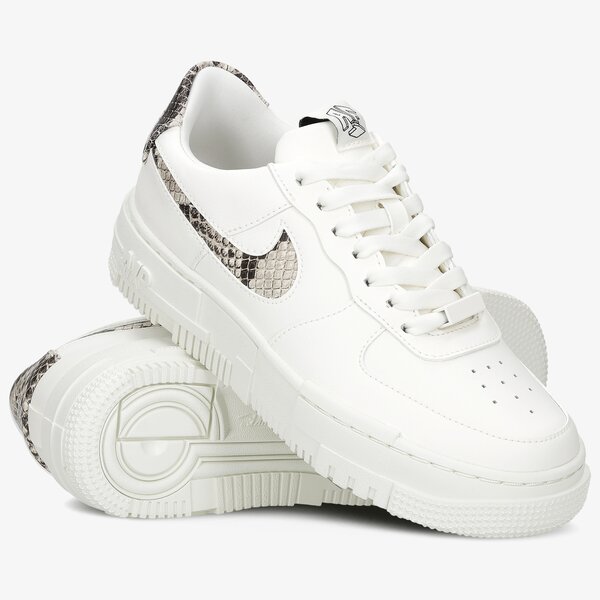 Дамски маратонки NIKE AF1 PIXEL SE cv8481-101 цвят бял