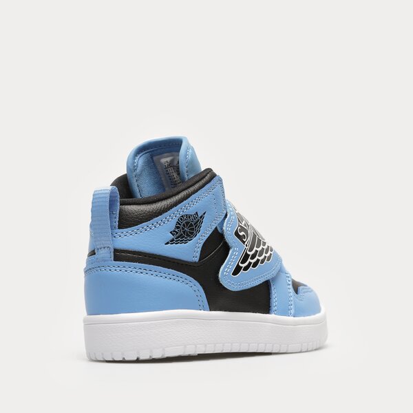 Детски маратонки SKY JORDAN 1  bq7197-401 цвят син