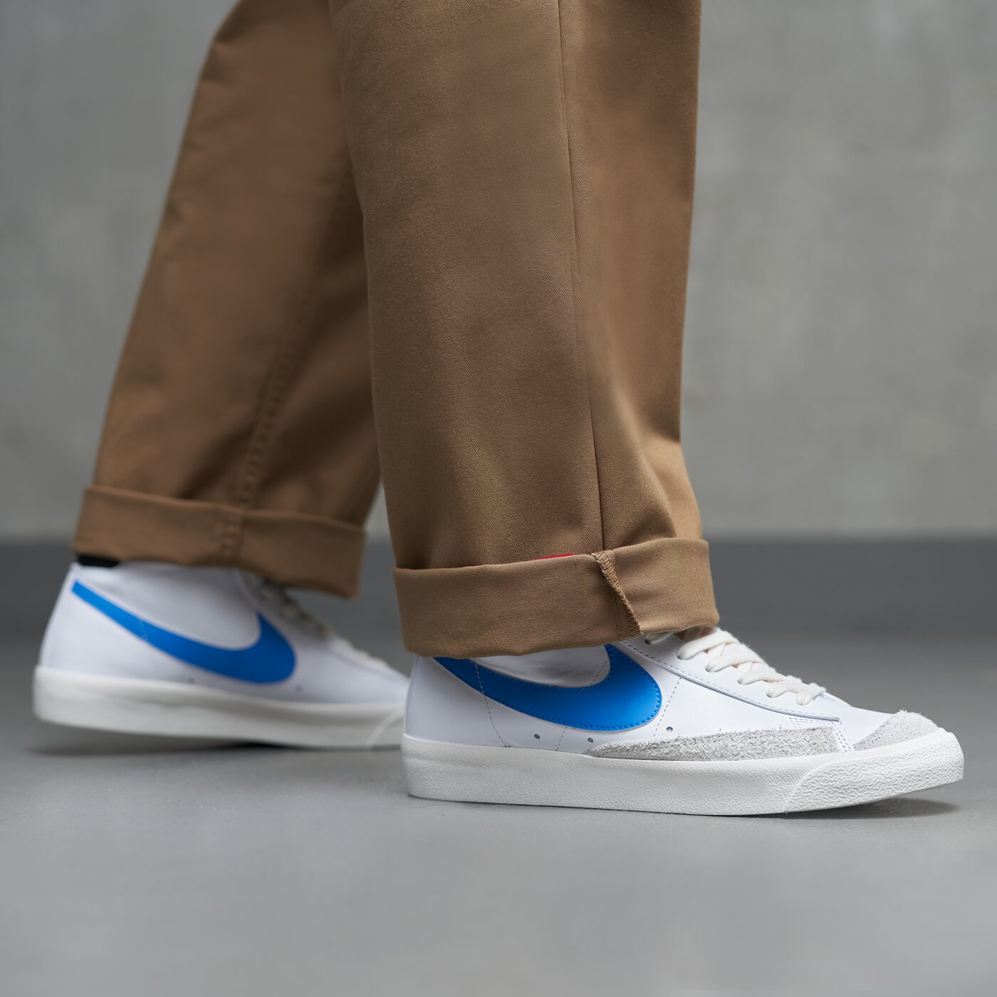 Мъжки маратонки NIKE BLAZER MID '77 bq6806-118 цвят бял