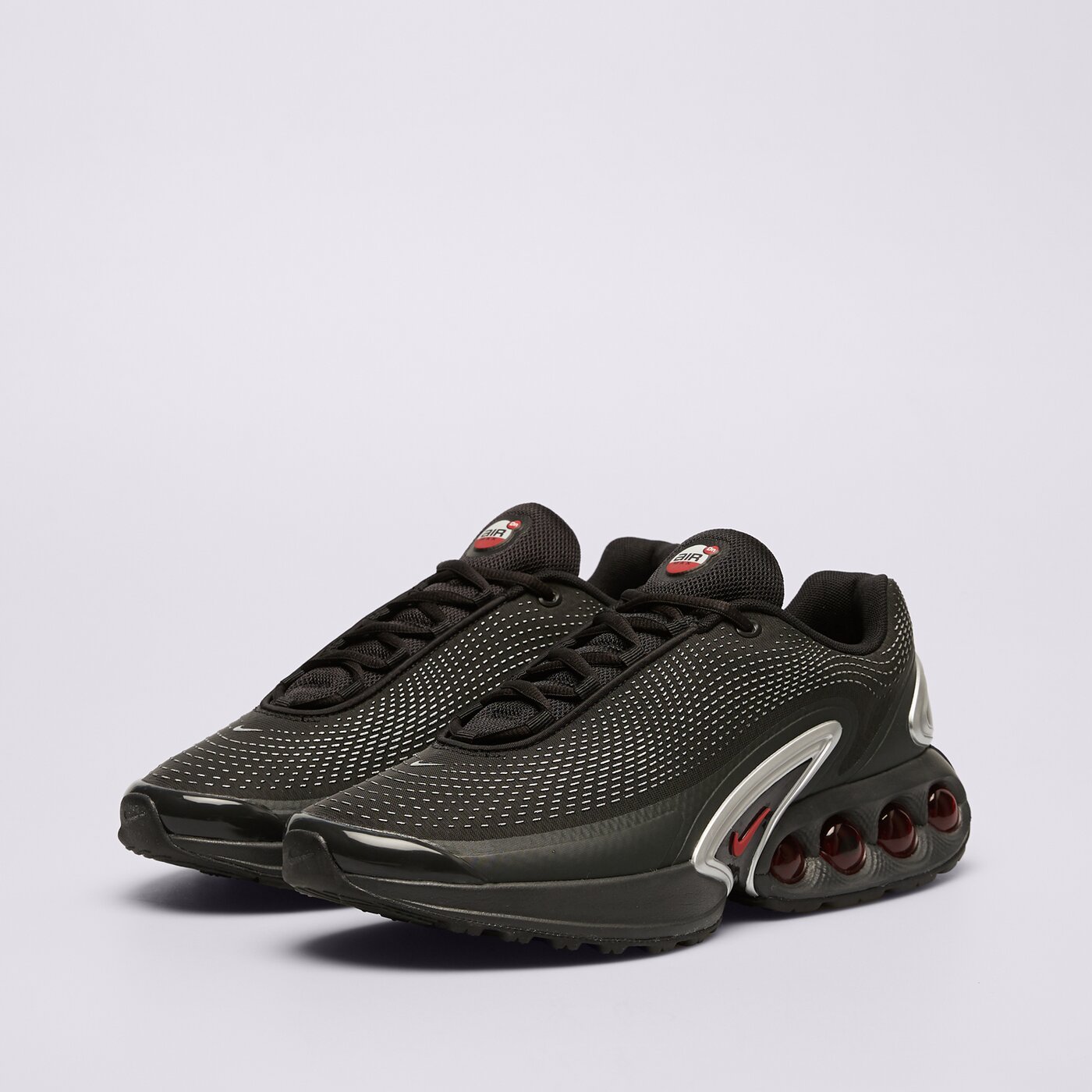 Мъжки маратонки NIKE AIR MAX DN dv3337-016 цвят черен