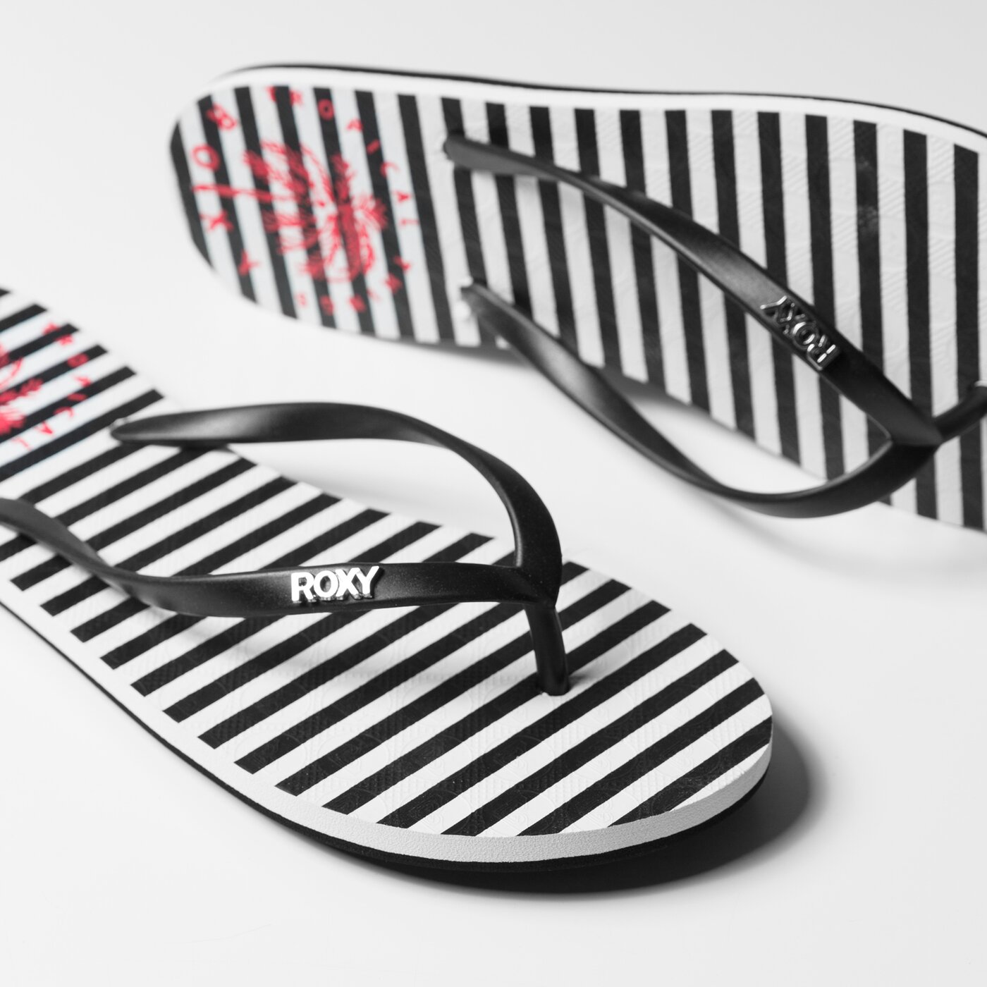 Дамски джапанки ROXY VIVA STAMP arjl100543bwu цвят многоцветен