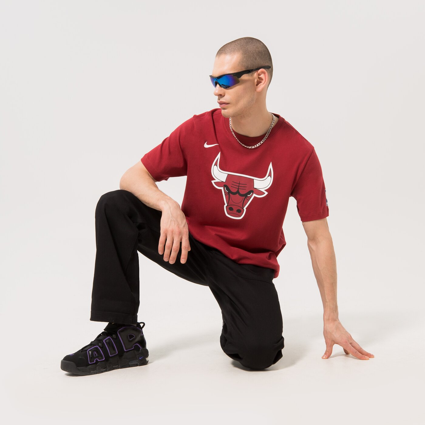 Мъжка тениска NIKE ТЕНИСКА CHI M NK ES CE WARMUP TEE NBA dv6911-698 цвят бордо