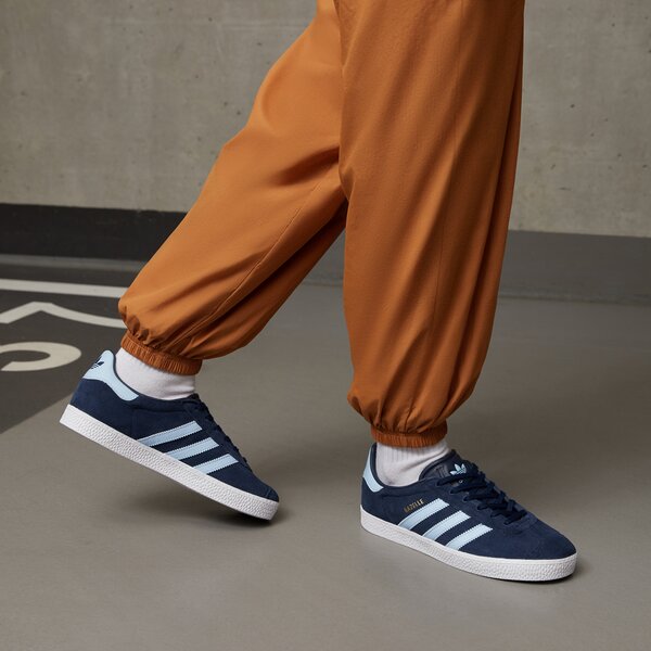 Детски маратонки ADIDAS GAZELLE J ig9934 цвят тъмносин