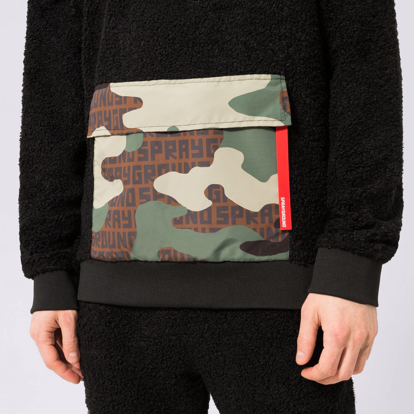 Мъжки суичър SPRAYGROUND СУИТЧЪР С КАЧУЛКА TEDDYCAMO POCKET sp268blk цвят многоцветен