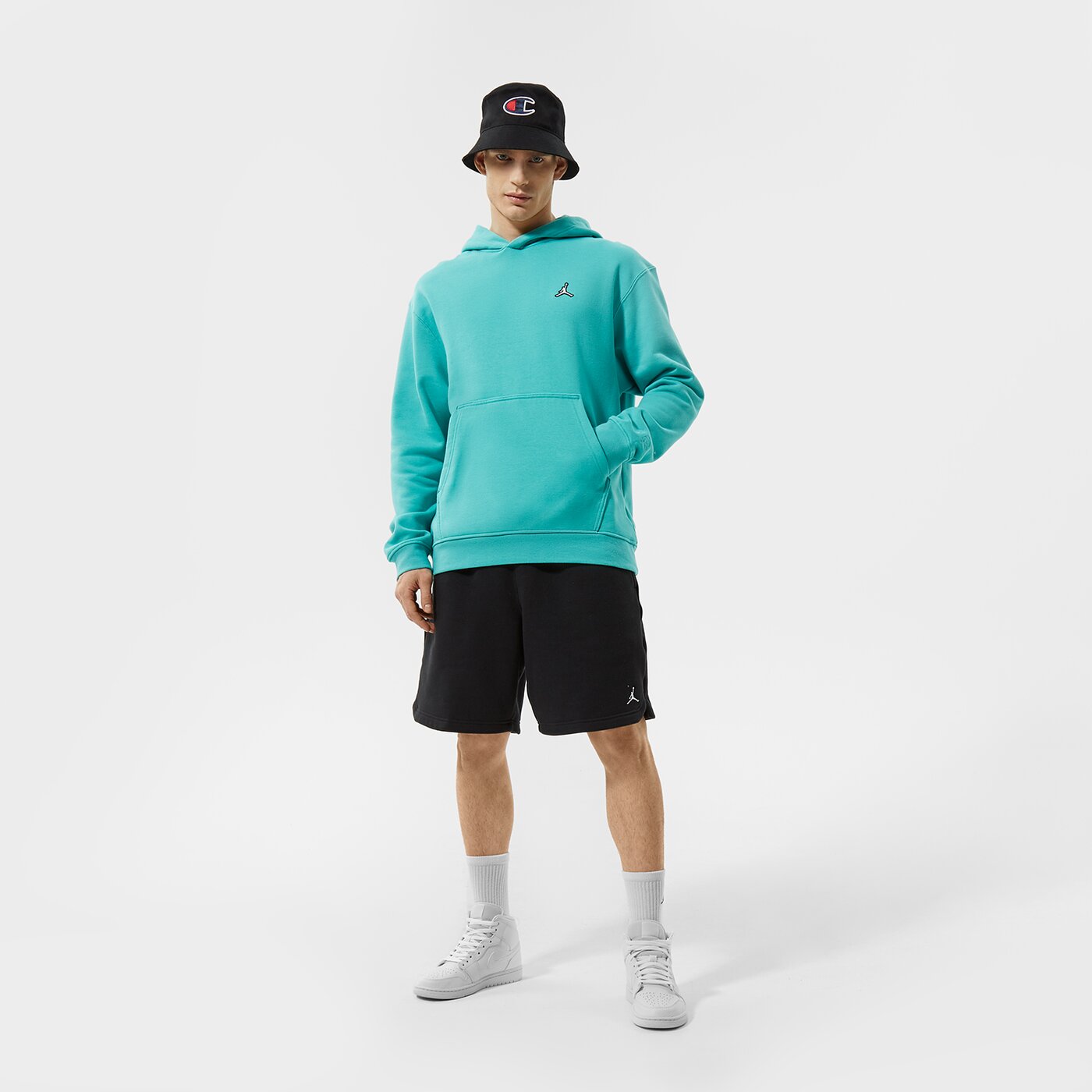 Мъжки къси панталони JORDAN ШОРТИ ESSENTIAL FLEECE SHORTS da9826-010 цвят черен