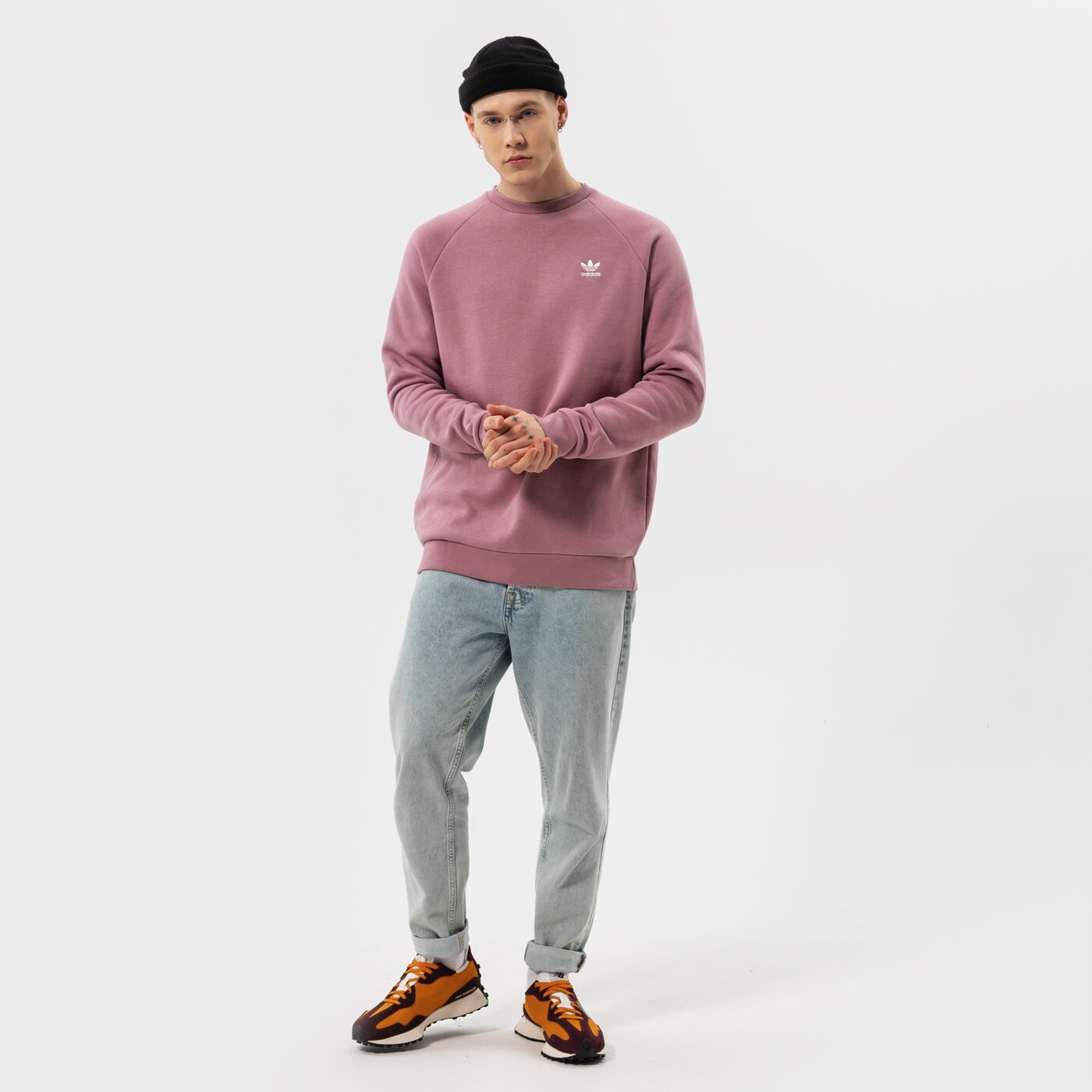 Мъжки суичър ADIDAS СУИТЧЪР ESSENTIAL CREW he9430 цвят виолетов