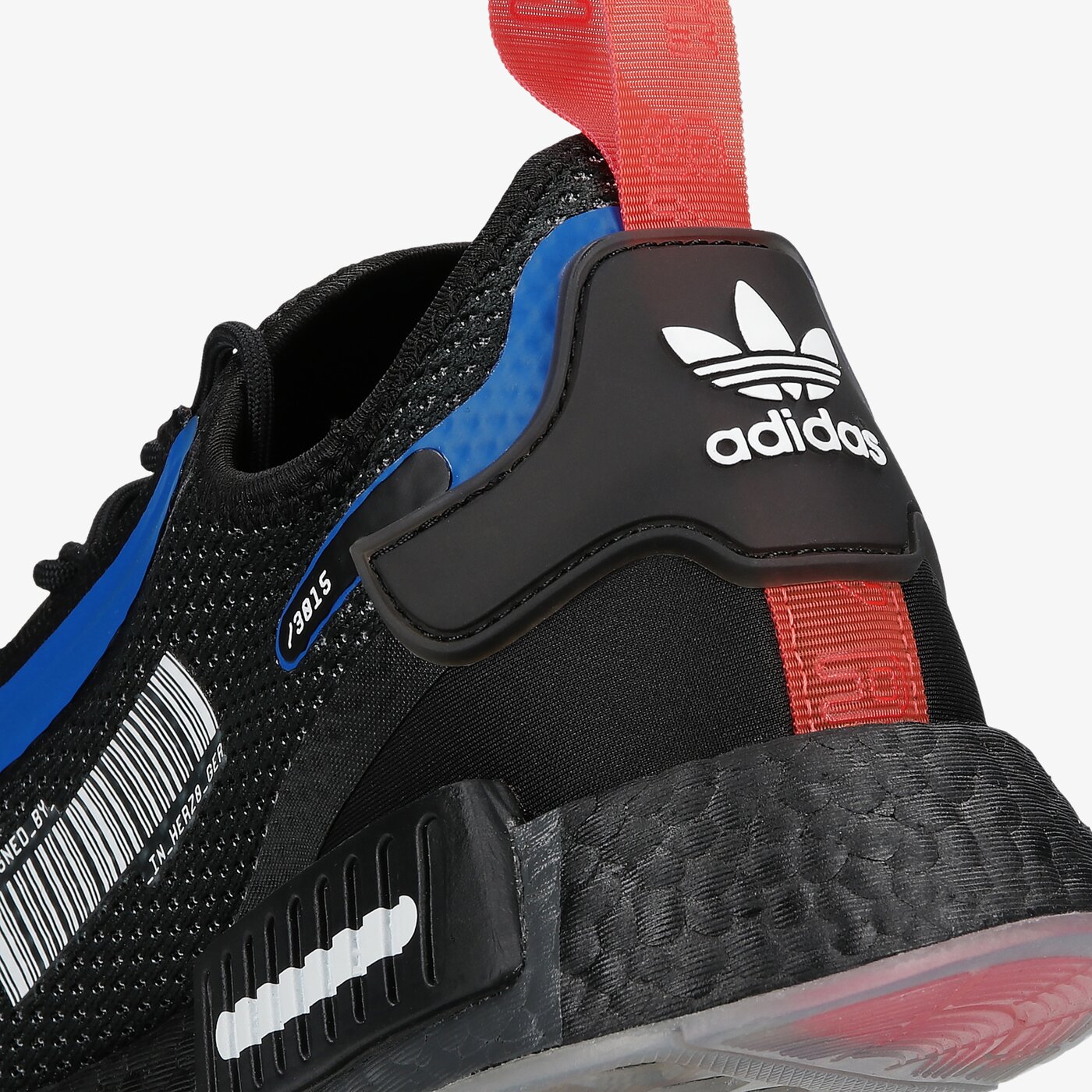 Мъжки маратонки ADIDAS NMD_R1 SPECTOO  fz3201 цвят черен