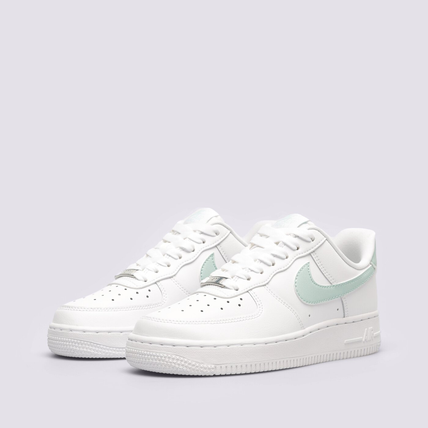 Дамски маратонки NIKE WMNS AIR FORCE 1 '07 REC dd8959-113 цвят бял