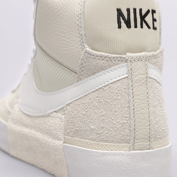 Мъжки маратонки NIKE BLAZER '77 PRO CLUB dq7673-003 цвят бежов