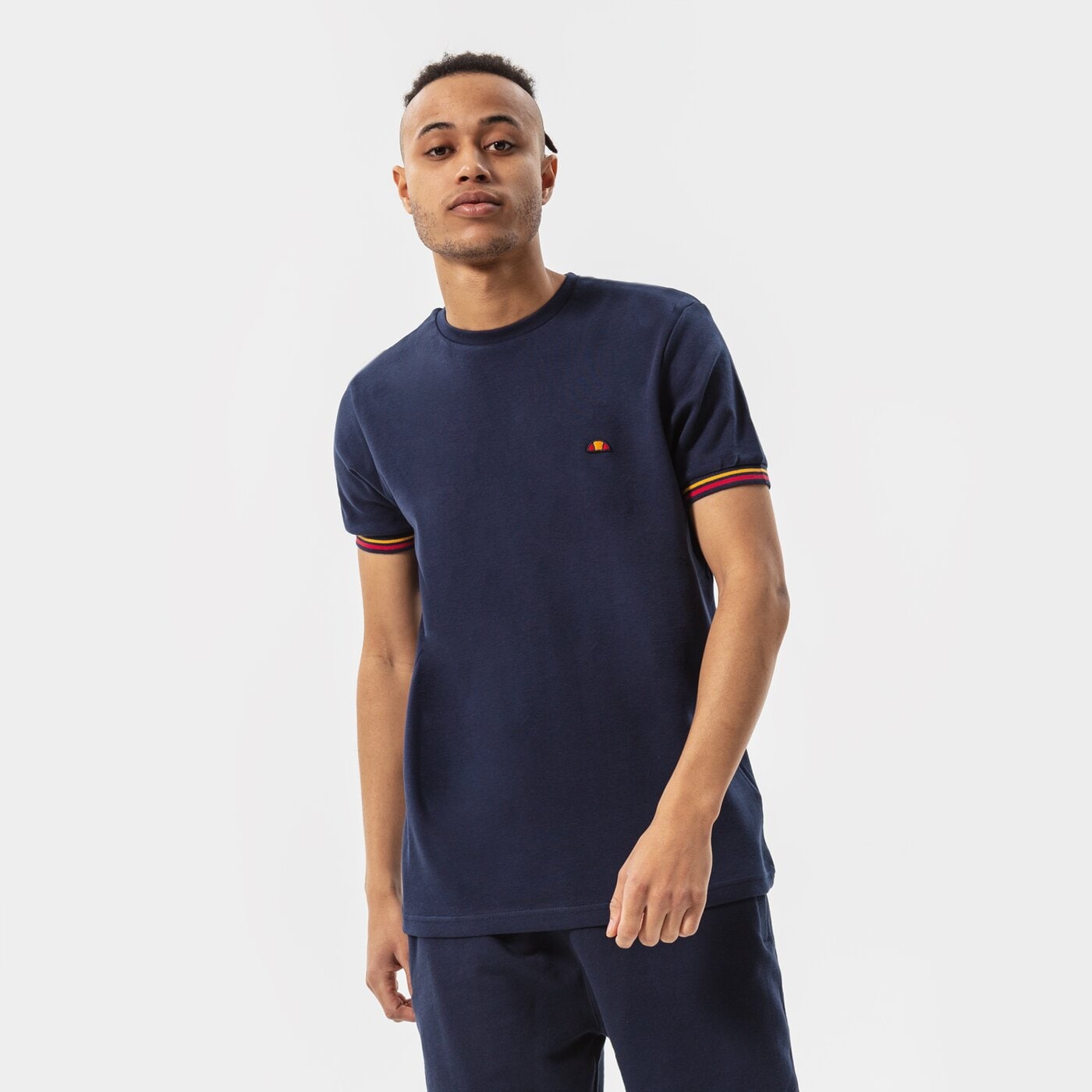 Мъжка тениска ELLESSE ТЕНИСКА TOWERS TEE NAVY shm14551429 цвят тъмносин