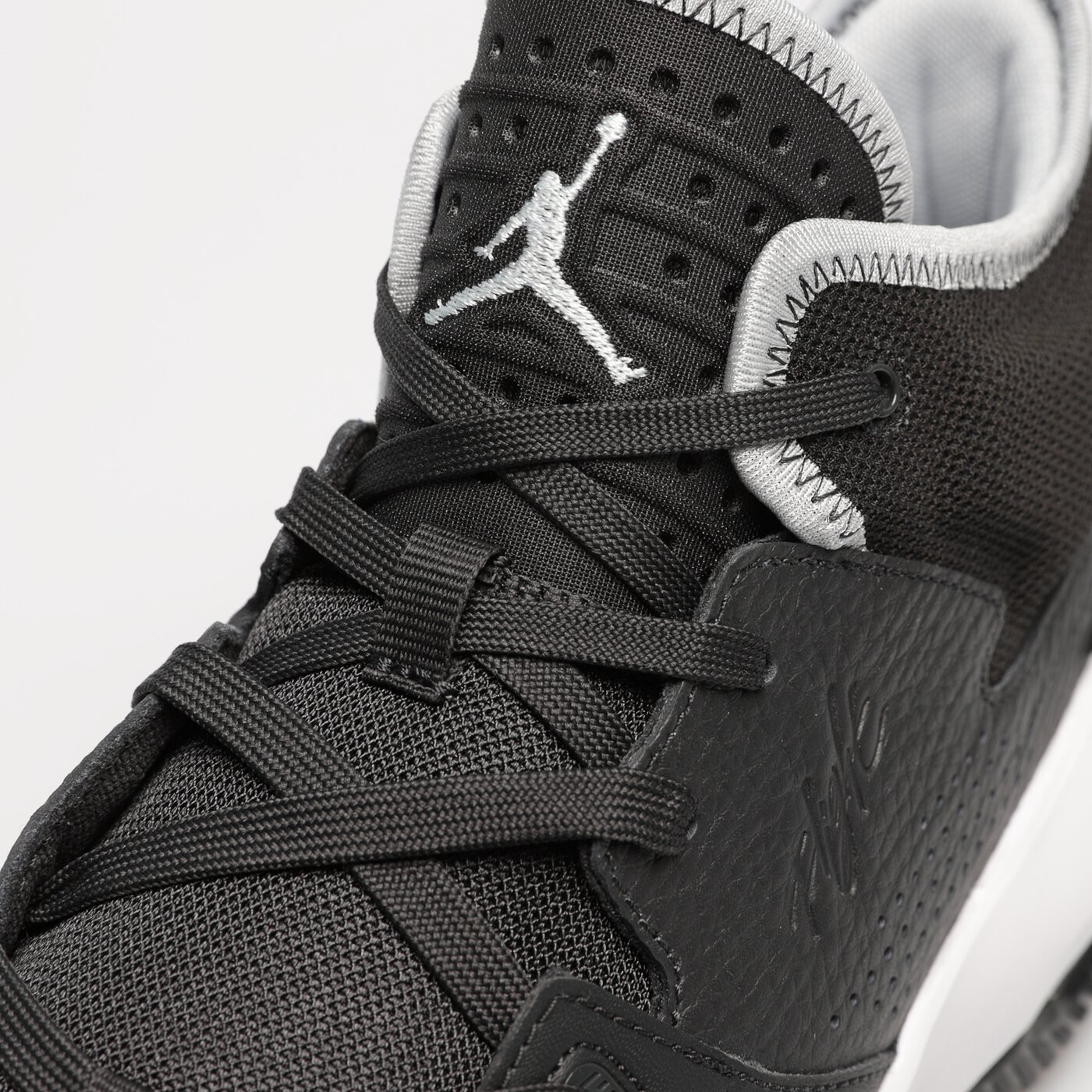 Мъжки маратонки JORDAN STAY LOYAL 2  dq8401-014 цвят черен