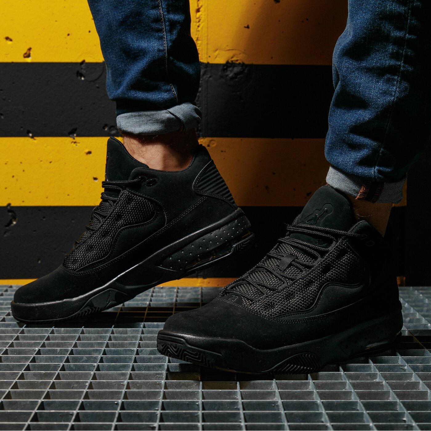 Мъжки маратонки JORDAN MAX AURA 2 ck6636-002 цвят черен