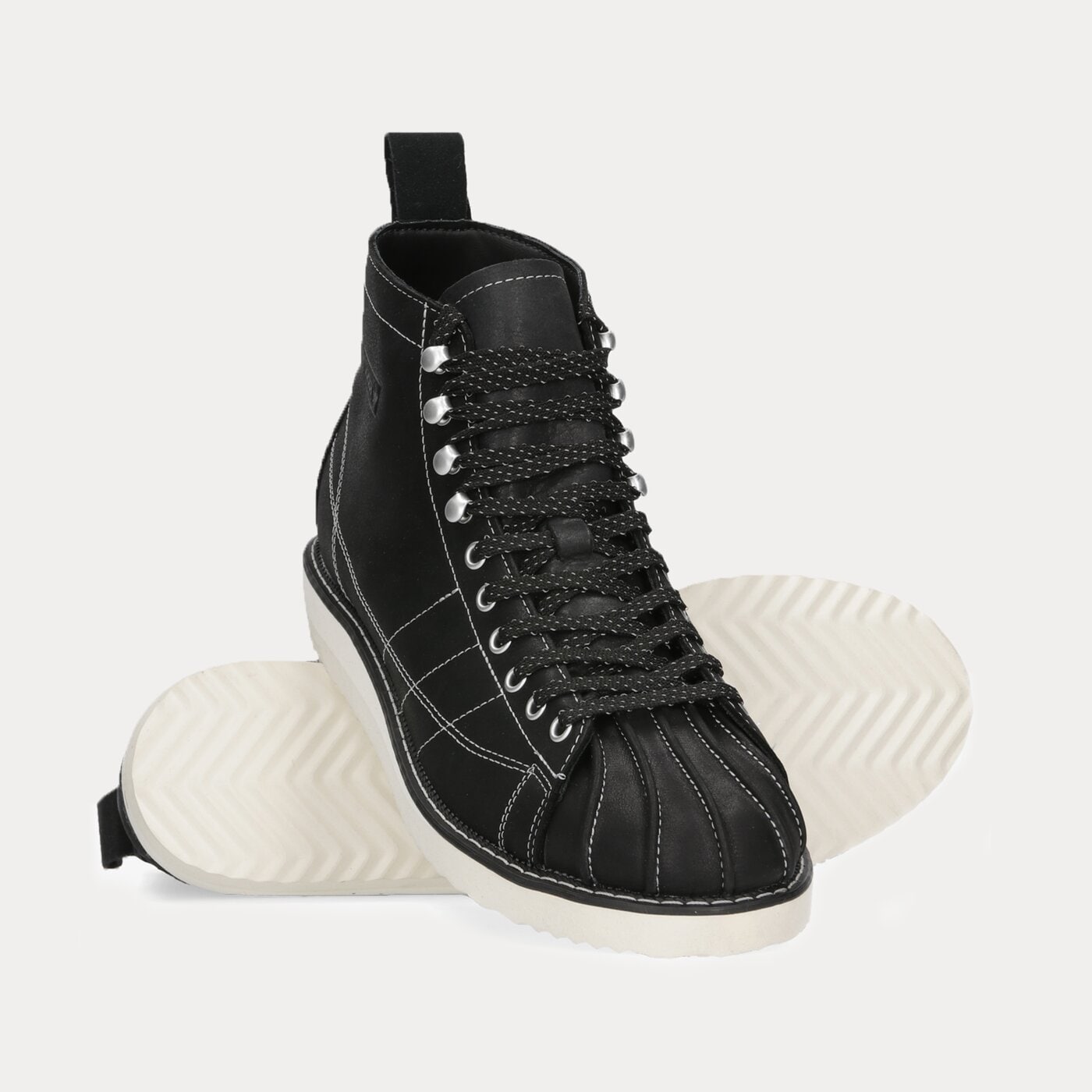 Мъжки маратонки ADIDAS SUPERSTAR BOOT h00241 цвят черен