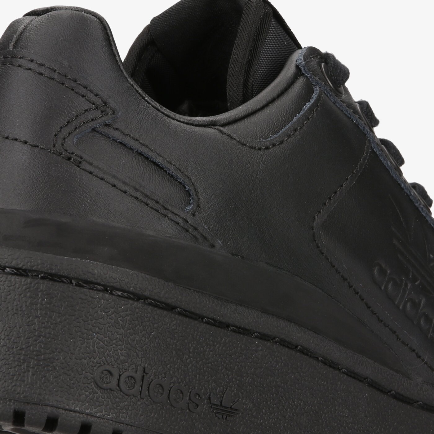 Дамски маратонки ADIDAS FORUM BOLD  gy5922 цвят черен