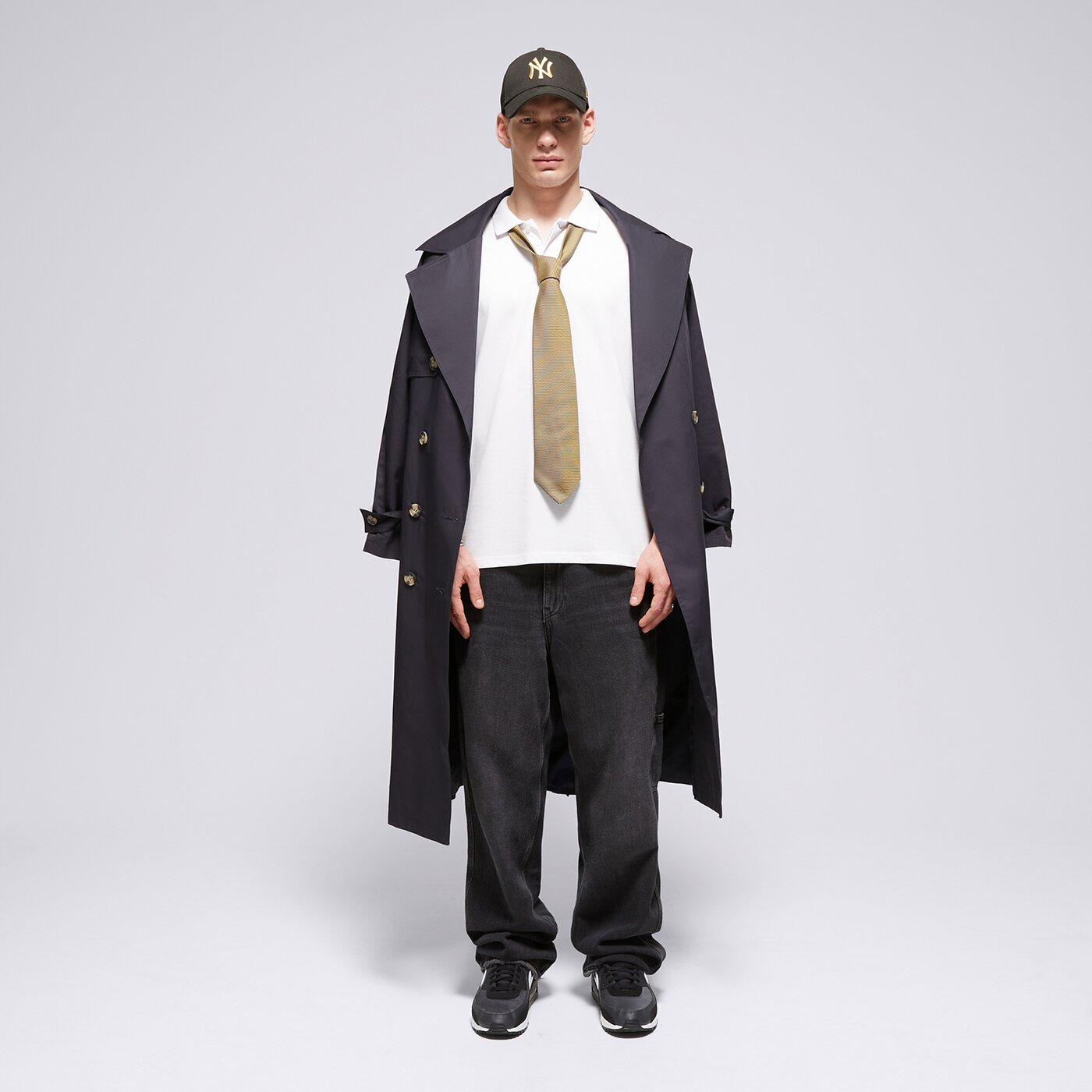 Мъжка тениска CONFRONT ТЕНИСКА ТИП ПОЛО CONFRONT cf124pom42001 цвят бял