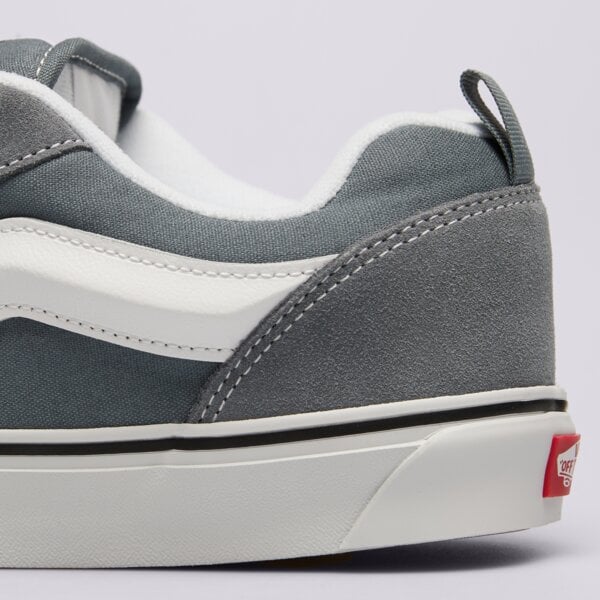 Мъжки маратонки VANS KNU SKOOL  vn000d22rv21 цвят сив
